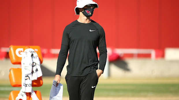 Dec 9, Tempe, Arizona, USA; Arizona Cardinals head coach Kliff Kingsbury during practice at Dignity Health Training Facility.